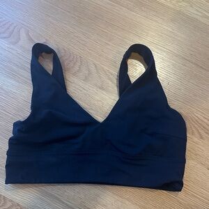 Lululemon Align V Neck Bra C/D cup black